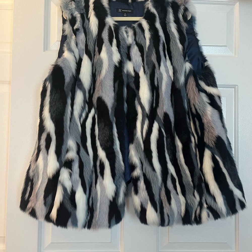 INC International Concepts Faux Fur Vest in Navy, Grey, Black and White. New
